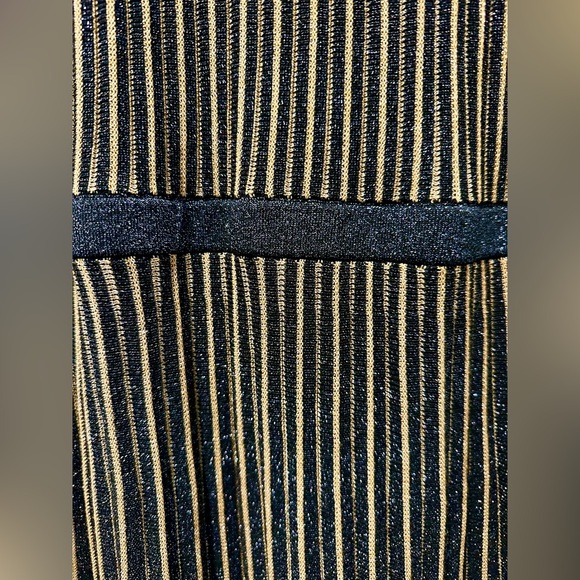 Banana Republic Sleeveless Metallic Stripes A-line Midi Sweater Dress Navy/Gold - Picture 11 of 12